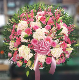 PINK AND WHITE ELEGANT BASKET