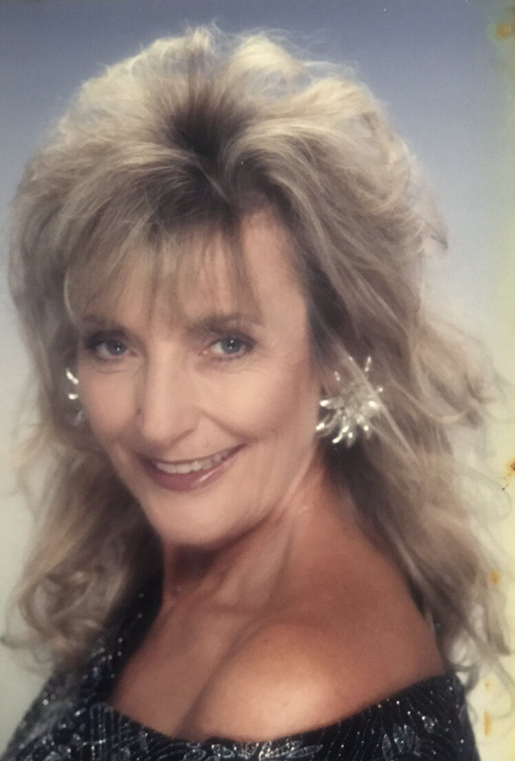 lenore dowis