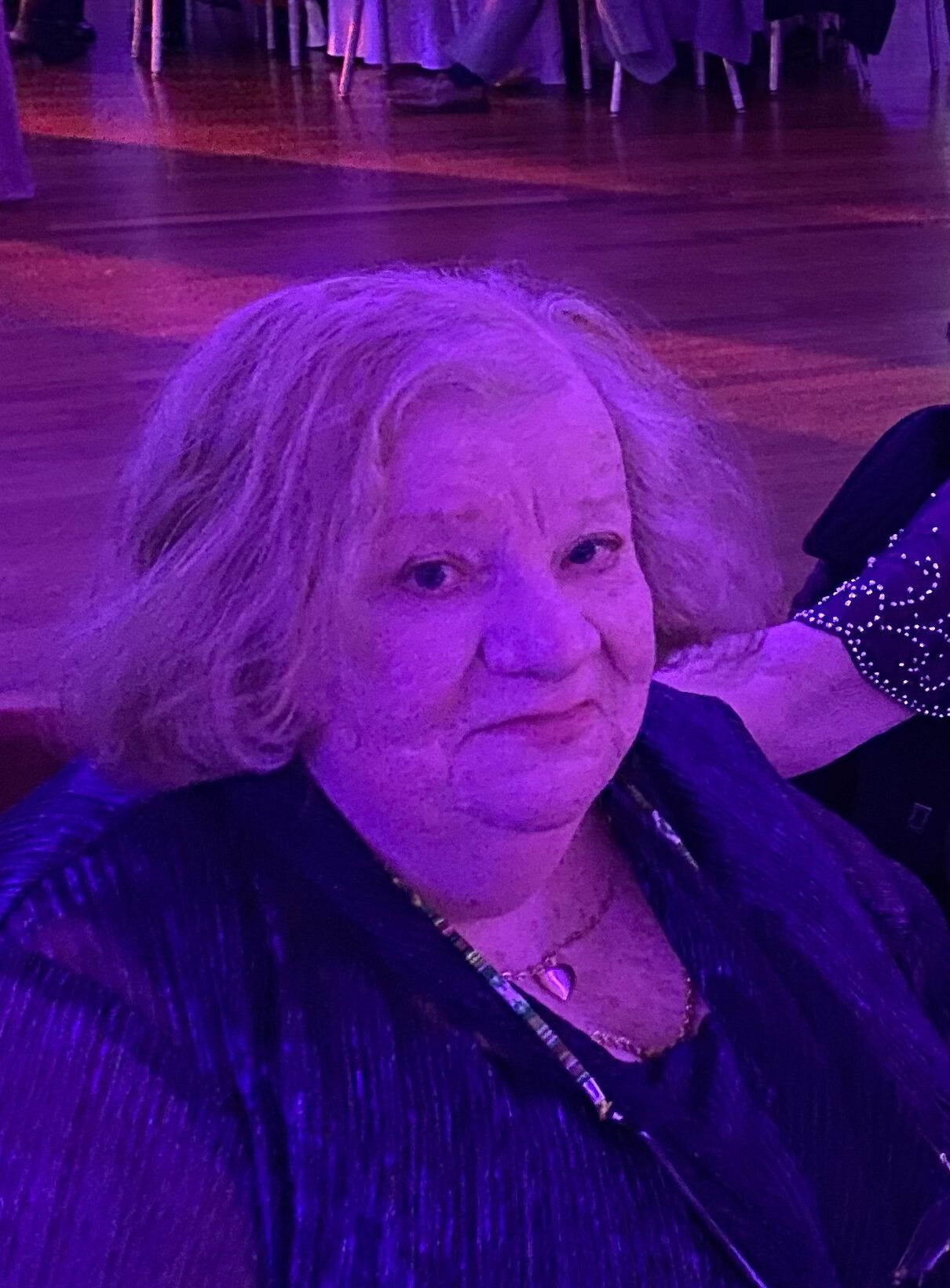 anne  leslie
